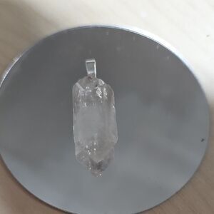 Stunning  Crystal Pendant Necklace